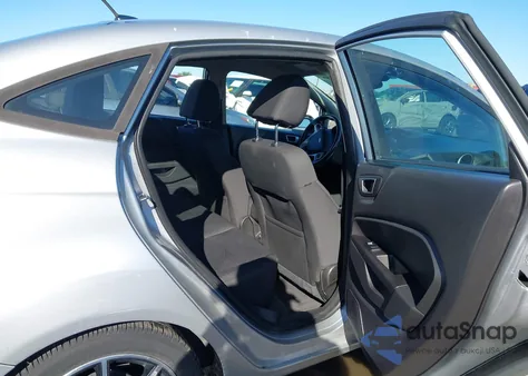 2015 Ford Fiesta Se z USA, uszkodzony, nr VIN 3FADP4BJ0FM160224